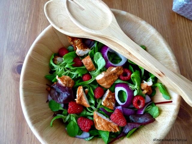 Chicken and raspberry salad