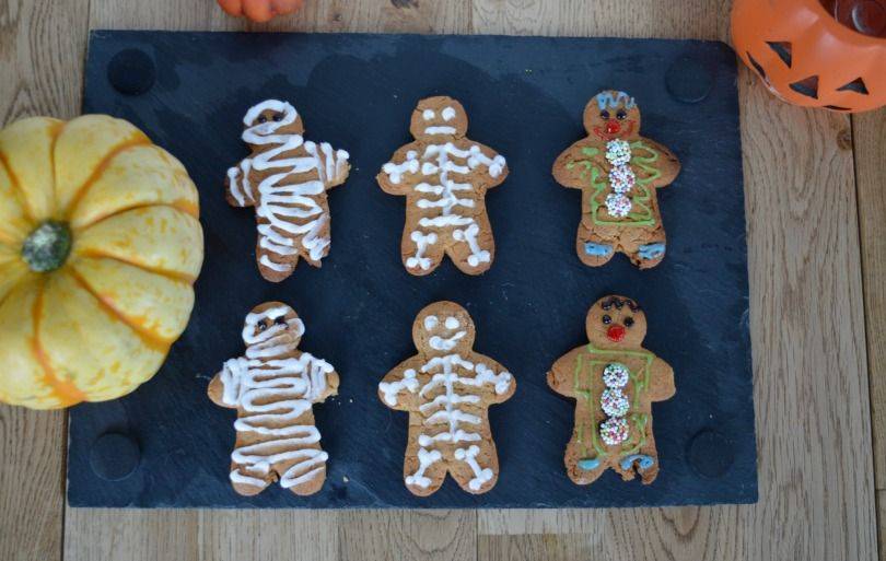 Gingerbread mummies, skeletons and clowns