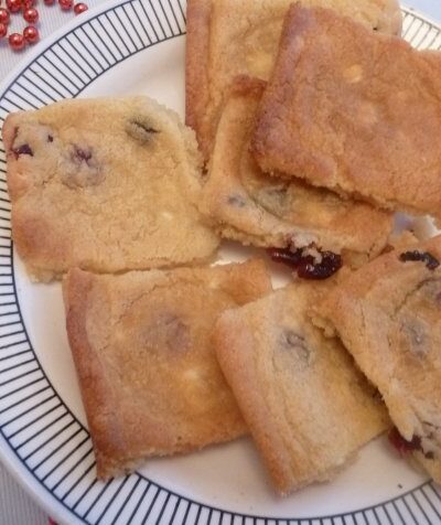 Cranberry and white chocolate chip cookies