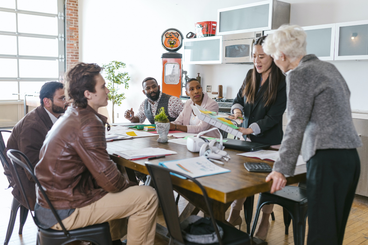 How To Present Creative Business Ideas To Clients